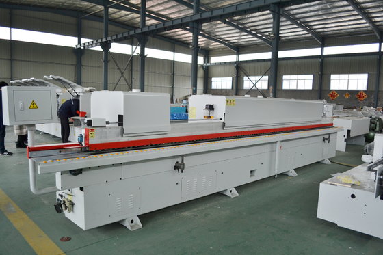 Woodworking CNC Edge Banding Machine with Pre-Milling and 23m/min Panel Feed Speed
