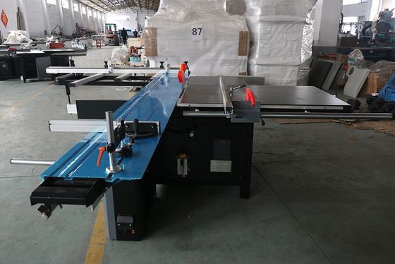 Accuracy Woodworking Tool Automatic Vertical Sliding Table Saw for Wood Cutting Panel