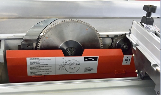 Accuracy Wood Cutting Panel Saw with Core Motor Component and Cutting Extension Table